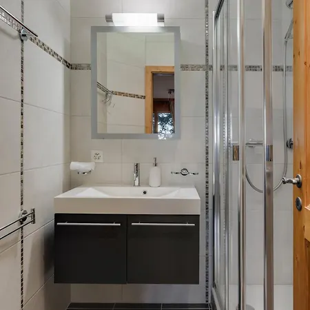 Appartement Le Saint Georges L Jardin Et Vue L By Cosyhome Crans-Montana